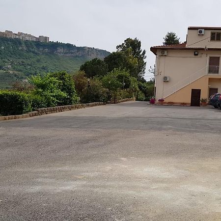 B&B Da Pietro Calascibetta Luaran gambar