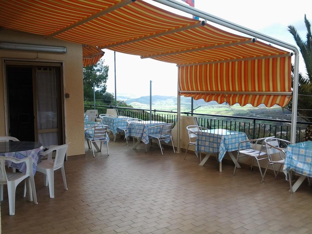 B&B Da Pietro Calascibetta Luaran gambar