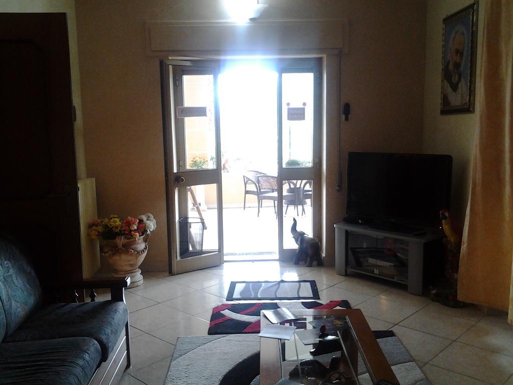 B&B Da Pietro Calascibetta Luaran gambar