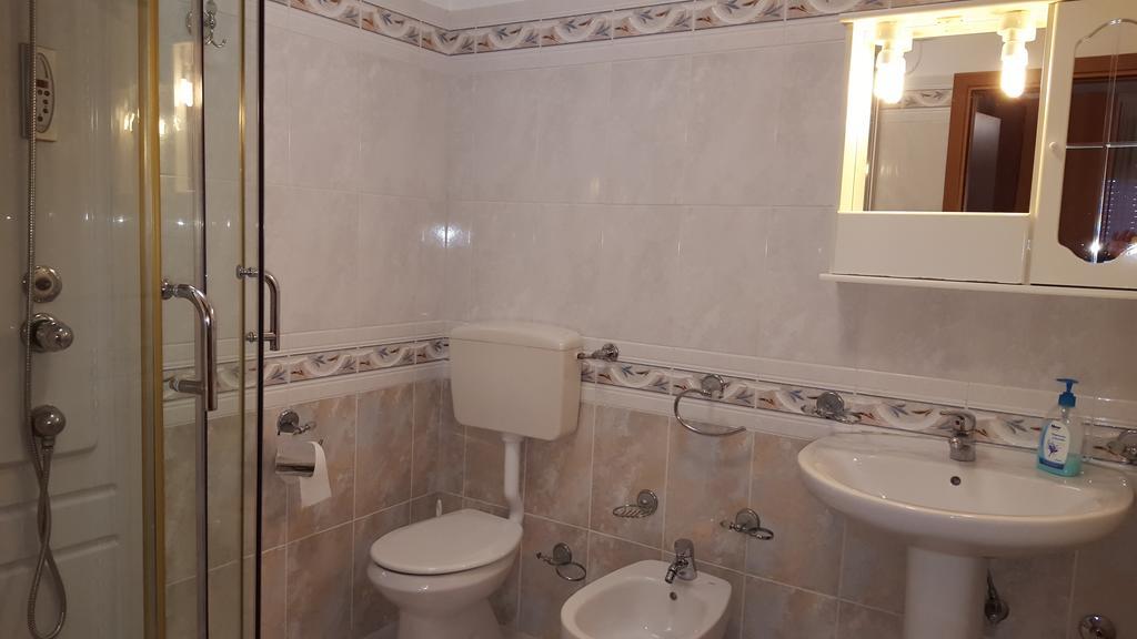 B&B Da Pietro Calascibetta Luaran gambar