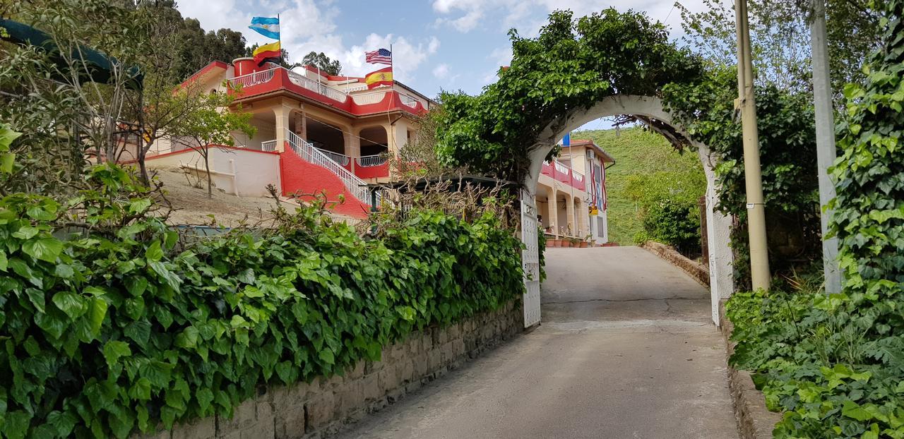 B&B Da Pietro Calascibetta Luaran gambar