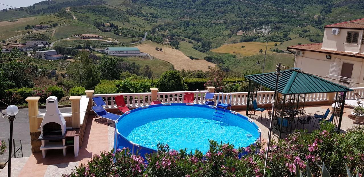 B&B Da Pietro Calascibetta Luaran gambar