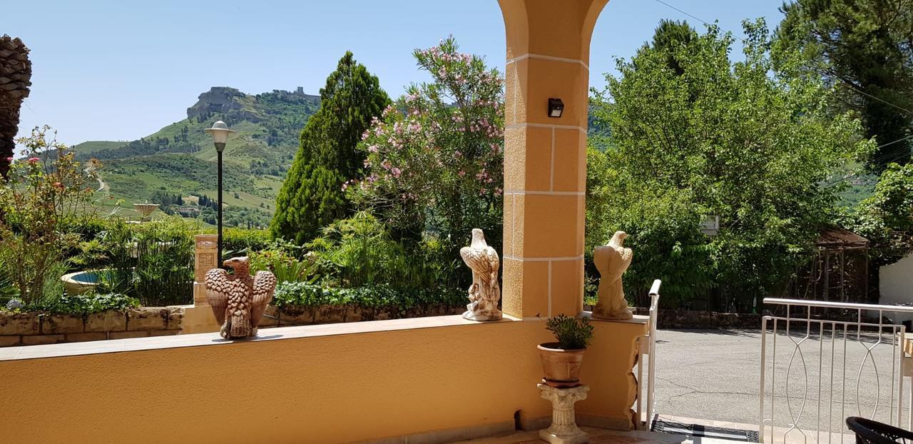 B&B Da Pietro Calascibetta Luaran gambar